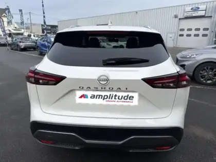 Photo 5 Nissan Qashqai  1.3 Mild Hybrid 140ch N-Connecta