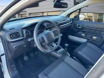 Photo 7 Citroën C3  1.2 PureTech 110ch S&S Shine 120-123g