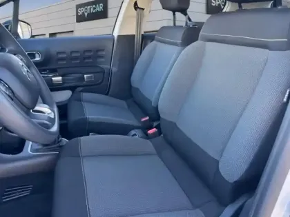 Photo 8 Citroën C3  1.2 PureTech 110ch S&S Shine 120-123g