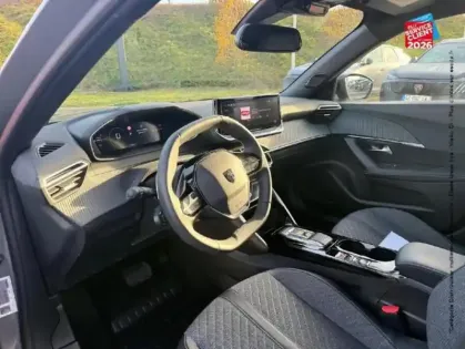 Photo 14 Peugeot 2008  1.2 PureTech 130ch S&S Allure EAT8