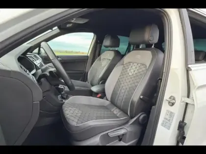 Photo 9 Volkswagen Tiguan  1.4 eHybrid 245ch R-Line DSG6
