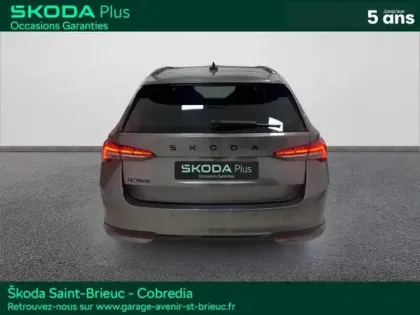 Photo 5 Skoda Octavia  Combi 1.5 TSI ACT Hybrid 150ch Sportline DSG7