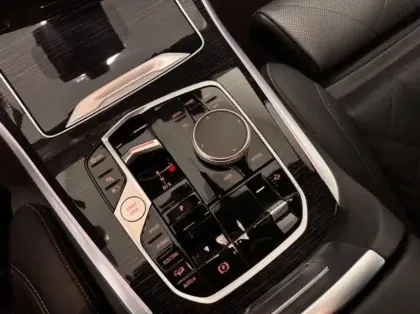 Photo 10 BMW X5  xDrive50e 489ch M Sport