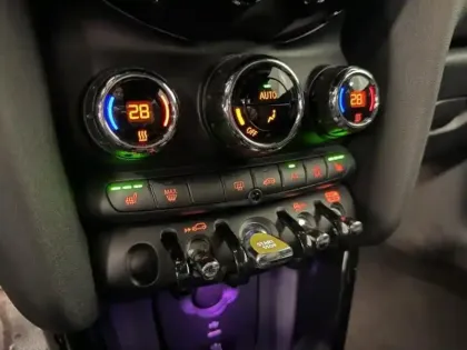 Photo 14 Mini Mini  Cooper SE 184ch Edition Premium BVA 5CV