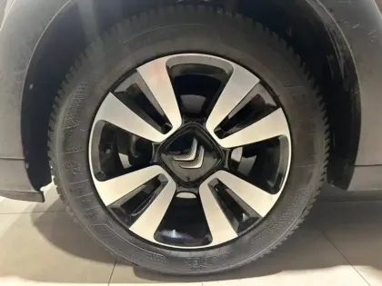 Photo 13 Citroën C3  1.2 PureTech 110ch S&S Shine EAT6