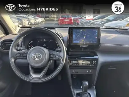 Photo 8 Toyota Yaris  Cross 116h Collection Pack Techno Toit Pano