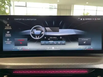 Photo 11 BMW Serie 3 Série 3 Touring 330eA xDrive 292ch M Sport