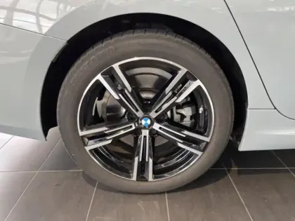 Photo 7 BMW Serie 3 Série 3 Touring 330eA xDrive 292ch M Sport