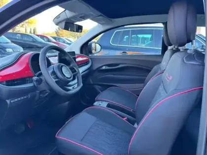 Photo 9 Fiat 500  e 118ch (RED) MY25
