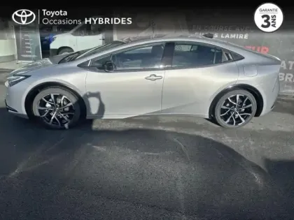 Photo 2 Toyota Prius  Rechargeable 2.0 Hybride Rechargeable 223ch Lounge MY25