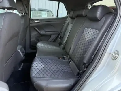 Photo 4 Volkswagen T-cross  1.0 TSI 116ch R-Line Edition DSG7