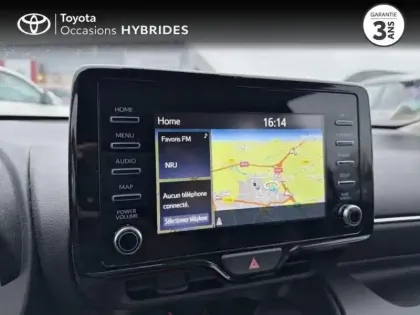 Photo 8 Toyota Yaris  116h Dynamic Business 5p + Programme Beyond Zero Academy MY22