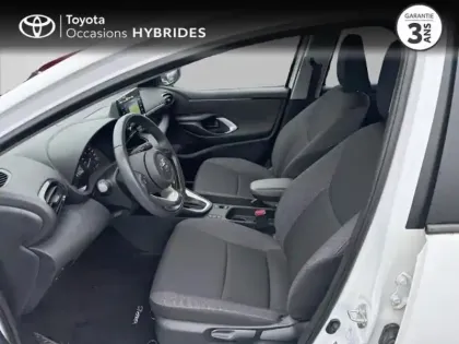 Photo 5 Toyota Yaris  116h Dynamic Business 5p + Programme Beyond Zero Academy MY22
