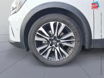 Photo 9 Renault Captur  1.6 E-Tech hybride rechargeable 160ch Initiale Paris -21