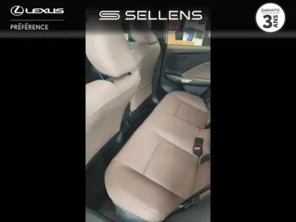 Photo 8 Lexus Lbx  1.5 136ch Elegant 2WD