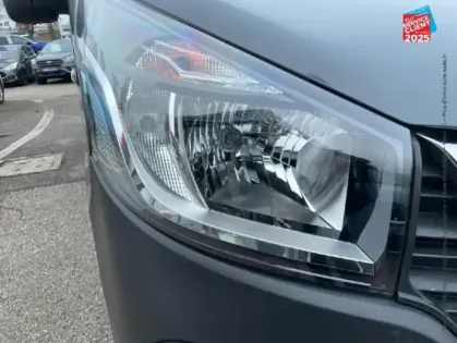 Photo 12 Nissan Nv300  Fg L1H1 2t8 2.0 dCi 145ch S/S N-Connecta  DCTE6d