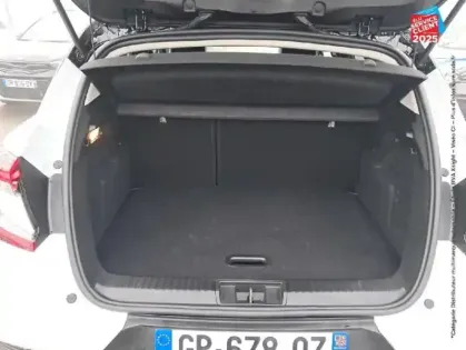 Photo 13 Renault Captur  1.6 E-Tech hybride 145ch Techno