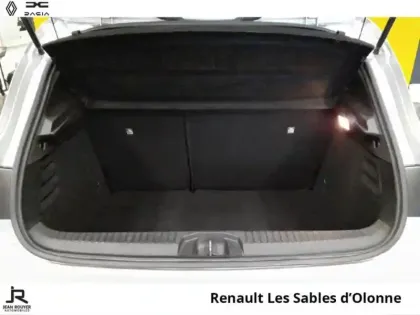 Photo 6 Renault Clio  1.6 E-Tech 140ch Intens -21