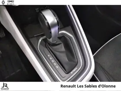 Photo 5 Renault Clio  1.6 E-Tech 140ch Intens -21