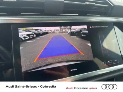 Photo 35 Audi Q3  35 TFSI 150ch S line plus S tronic 7