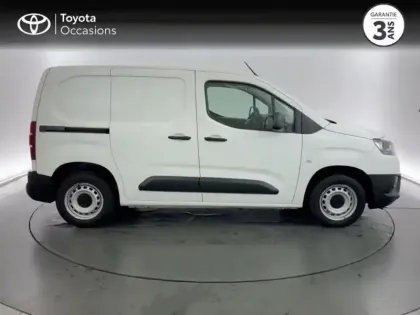 Photo 5 Toyota Proace  CITY Medium 110 VVT-i Dynamic RC21