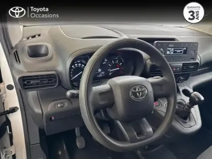 Photo 10 Toyota Proace  CITY Medium 110 VVT-i Dynamic RC21