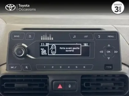 Photo 11 Toyota Proace  CITY Medium 110 VVT-i Dynamic RC21