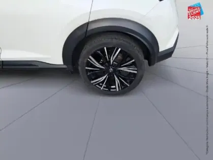 Photo 9 Nissan Juke  1.6 Hybrid 143ch N-Design 2022.5