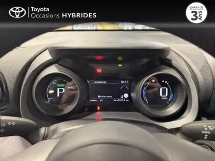 Photo 10 Toyota Yaris  116h Design 5p MY22