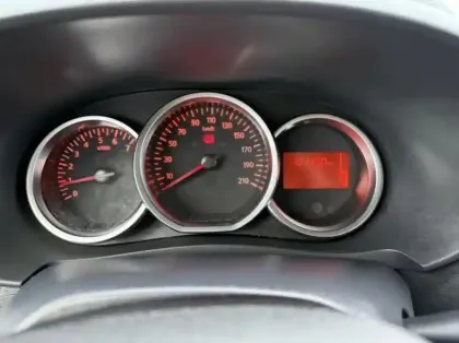 Photo 13 Dacia Lodgy  1.5 Blue dCi 115ch Stepway 7 places