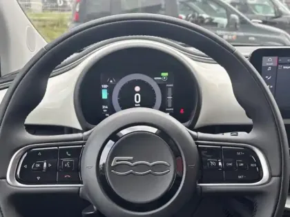 Photo 12 Fiat 500  e 118ch Pack Confort & Style MY24