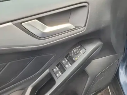 Photo 10 Ford Focus  Active 1.0 Flexifuel mHEV 125ch Active Style