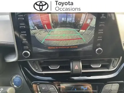 Photo 8 Toyota C-HR  1.8 Hybride 122ch Dynamic E-CVT