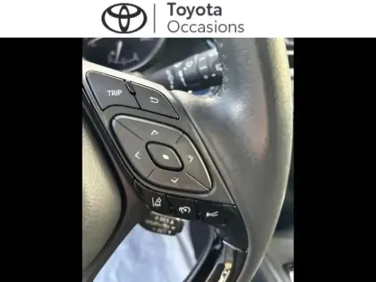 Photo 10 Toyota C-HR  1.8 Hybride 122ch Dynamic E-CVT