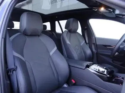 Photo 18 BMW Serie 5 Série 5 Touring 530e 299ch M Sport xDrive