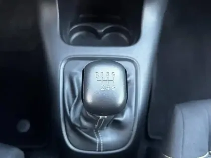 Photo 13 Citroën C3  1.5 BlueHDi 100ch S&S FEEL AUTO-ECOLE