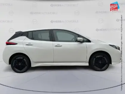 Photo 3 Nissan Leaf  217ch e+ 62kWh Acenta 22