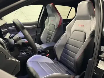 Photo 7 Volkswagen Golf  2.0 TSI 300ch GTI Clubsport DSG7