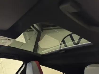 Photo 10 Volkswagen Golf  2.0 TSI 300ch GTI Clubsport DSG7