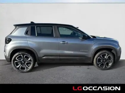 Photo 7 Jeep Avenger  1.2 Turbo T3 110ch MHEV Summit BVR6 eHybrid