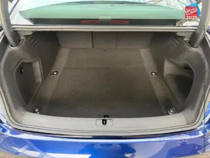 Photo 13 Audi A4  40 TFSI 204ch Business line Plus S tronic 7 GPS Camera