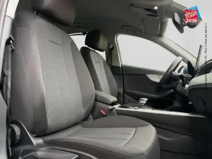 Photo 19 Audi A4  40 TFSI 204ch Business line Plus S tronic 7 GPS Camera