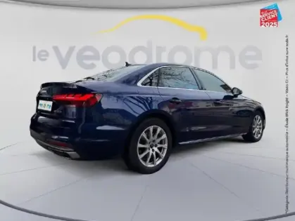 Photo 5 Audi A4  40 TFSI 204ch Business line Plus S tronic 7 GPS Camera