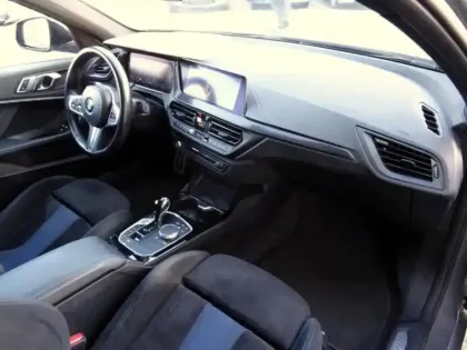 Photo 5 BMW Serie 1 Série 1 118dA 150ch M Sport