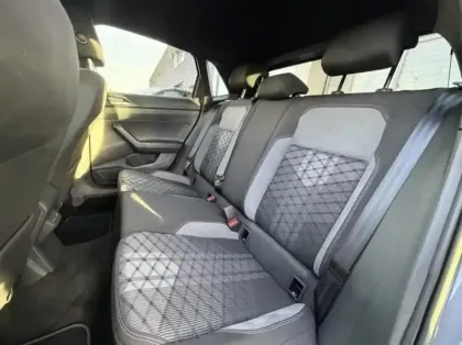 Photo 6 Volkswagen Polo  1.0 TSI 116ch R-Line Edition DSG7