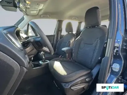 Photo 8 Jeep Renegade  1.5 Turbo T4 130ch MHEV Altitude BVR7