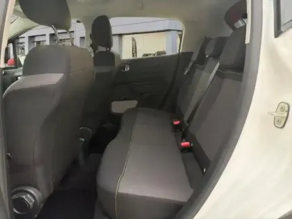 Photo 10 Citroën C3  1.2 PureTech 83ch S&S YOU