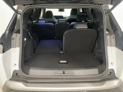 Photo 10 Peugeot 5008  Hybrid 145ch GT e-DCS6