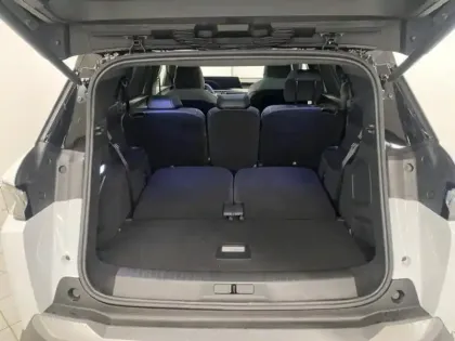 Photo 9 Peugeot 5008  Hybrid 145ch GT e-DCS6
