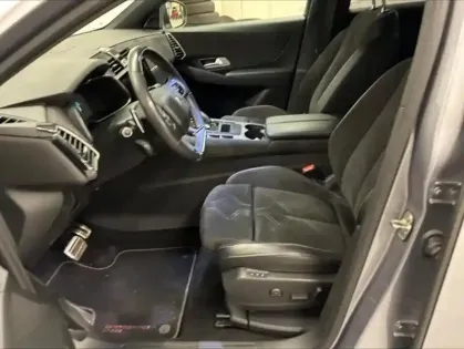 Photo 11 DS DS 7  Crossback E-TENSE 225ch Performance Line